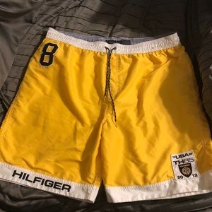 Tommy Hilfiger Trunks / Board Shorts XL .